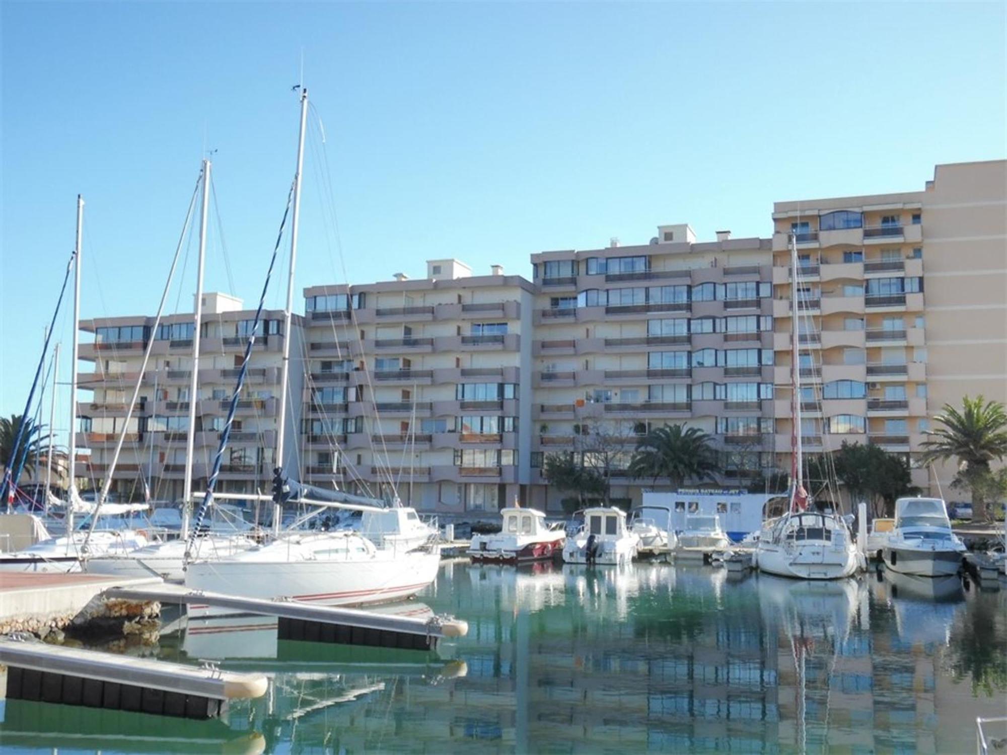 Avec Loggia Amenagee, 400m Plage, Parking Securise - Fr-1-750-2 *